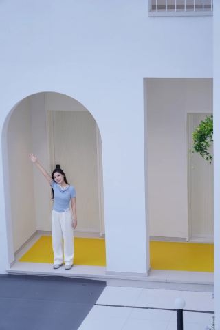 구름 위의 신선 거처, 아름다움에 말을 잃게 만드는 민박!