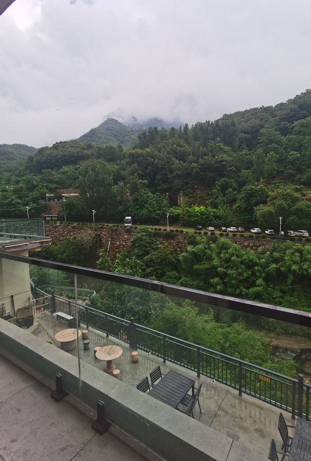 八里溝山水秘境避暑戲水休閒遊
