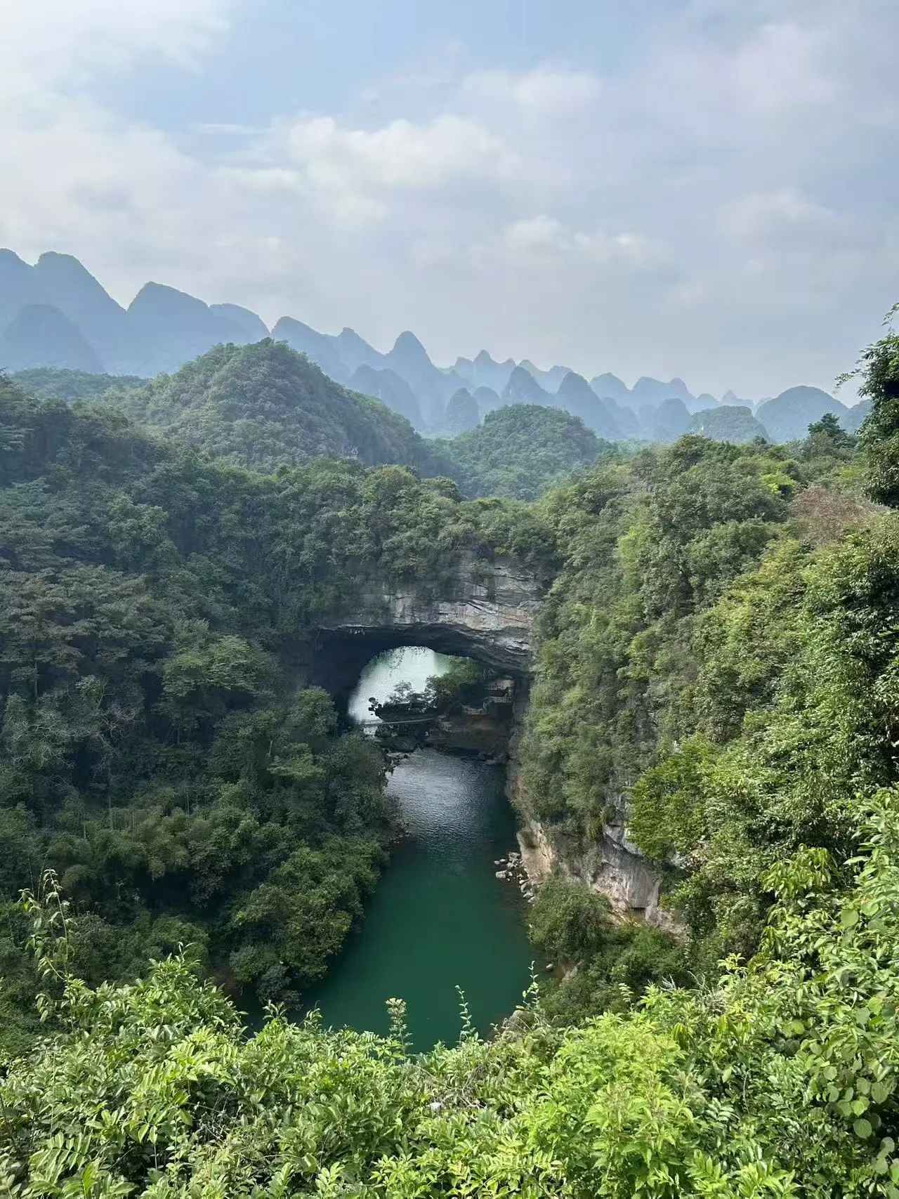 🌿[Liuzhou Summer Secrets] A Day Trip to Xiangqiaoyan Scenic Area! Cave Exploration and Stunning Xiangqiao Bridge Check-in