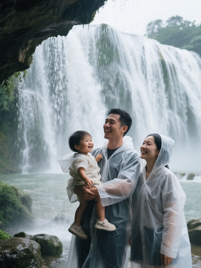【安順親子避暑狂歡季】瀑布探秘+地戲盛宴+潑水大戰,萌娃玩到 【安順親子避暑狂歡季】瀑布探秘+地戲盛宴+潑水大戰,萌娃玩到