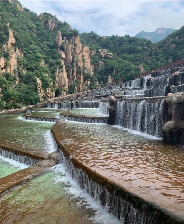 秦皇島冰塘峪長城風景區陰雨天也超美的仙境！