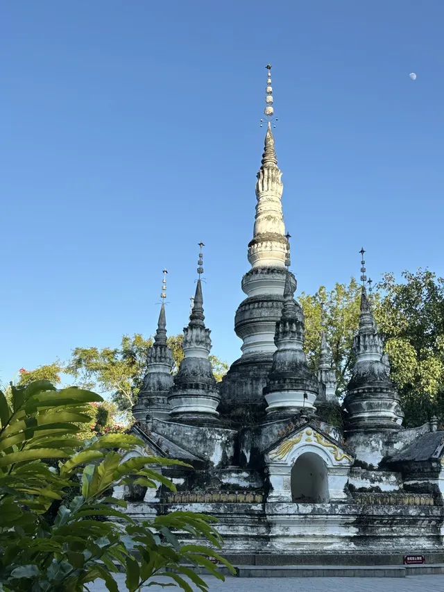 曼聽公園有自己的翡翠湖(附攻略 曼聽公園有自己的翡翠湖(附攻略