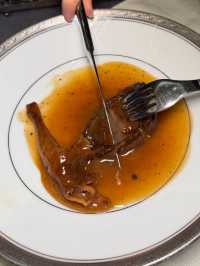 鮑魚王子坐鎮的一線江景粵菜館，果然名不虛傳！