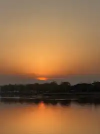 凌晨的衝動,換來了昆明池的橘子海日出