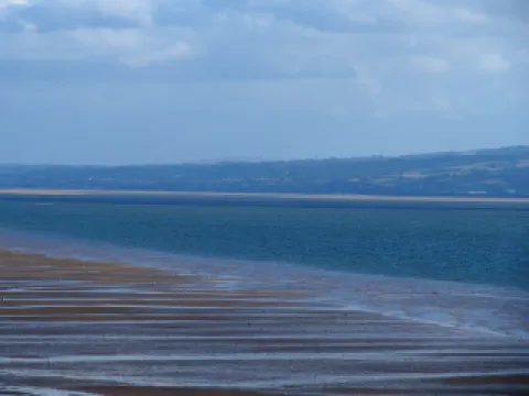 リバプール西コビー：水の道