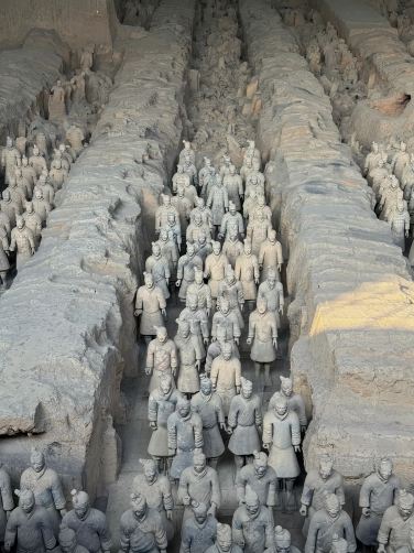 兵馬俑の荘厳な世界へ足を踏み入れよう。 | Trip.com 西安
