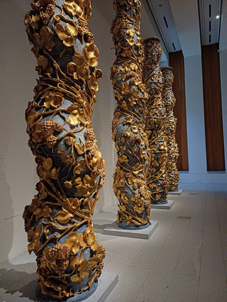 Wonderful and Spacious Art Gallery
