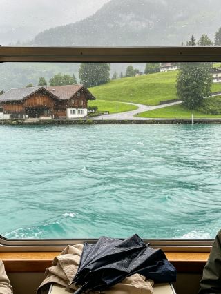 Lake Lucerne cruise | Free with Swiss Travel Pass to enjoy summer blue-green lake views
