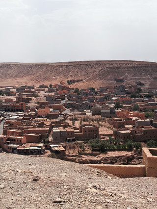 Desa Berbenteng Ait Ben Haddou / Permata Tersembunyi di Mana Waktu Berhenti.