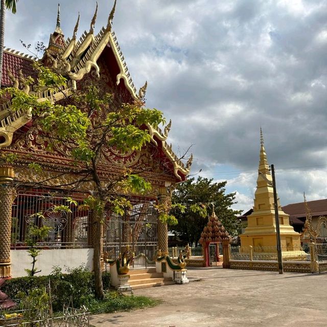 Wat phonethong sawath