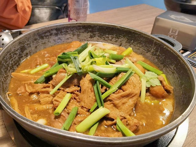 無限時任食羊腩煲放題