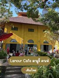 คาเฟ่บ้านเหลืองสไตล์ยุโรป มาเชียงใหม่ต้องแวะ