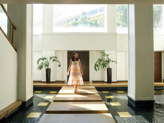 Dusit Thani Pattaya ที่พักสวยริมหาเพัทยา