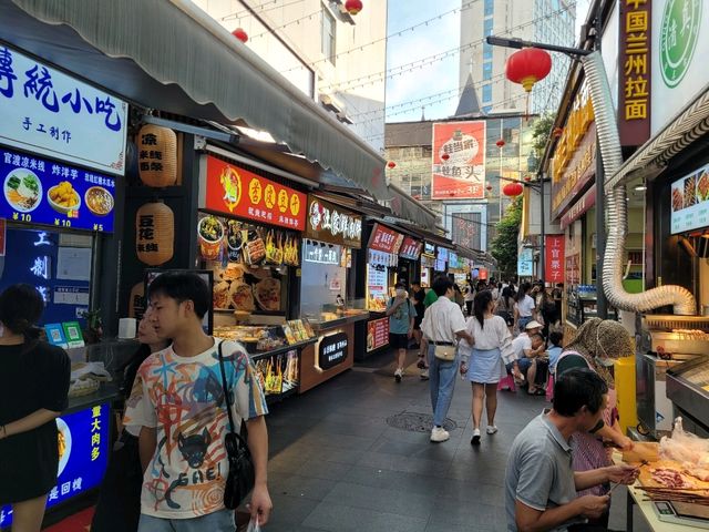 昆明～落機市區簡易遊- 翠湖＆老街［新手獨遊適合］