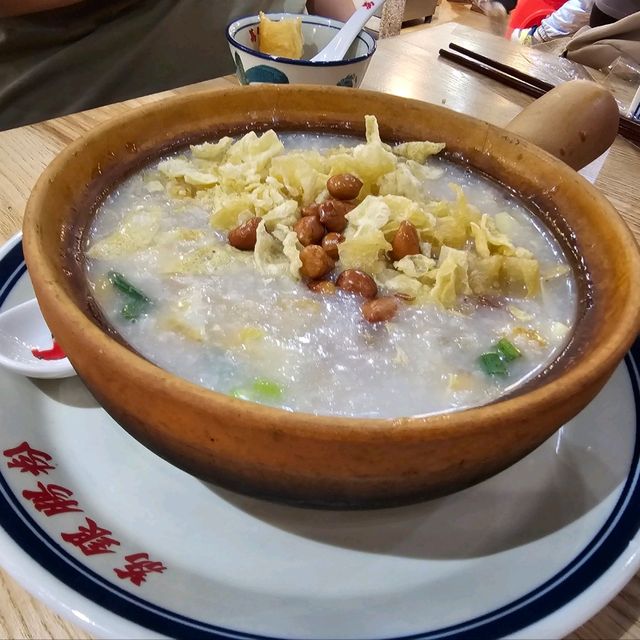 荔銀腸粉(北京路店)：廣州必吃的經典地道美食