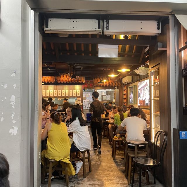싱가포르 가장 핫한 맛집 : 송파바쿠테 본점