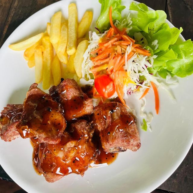 📍ALIVE CAFE(อะไลฟ์ คาเฟ่)