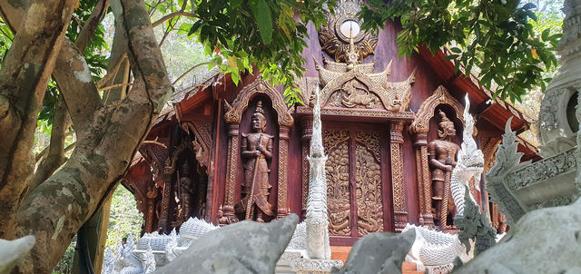 วัดกลางป่า วัดหลวงขุนวิน