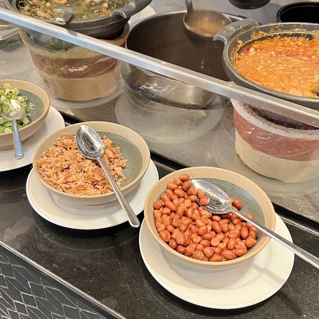 週末午市自助餐連小朋友自製pizza - 香港諾富特世紀酒店 週末午市自助餐連小朋友自製pizza - 香港諾富特世紀酒店