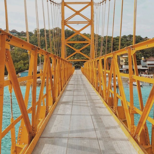 Yellow Bridge, Nusa Lembongan, Bali