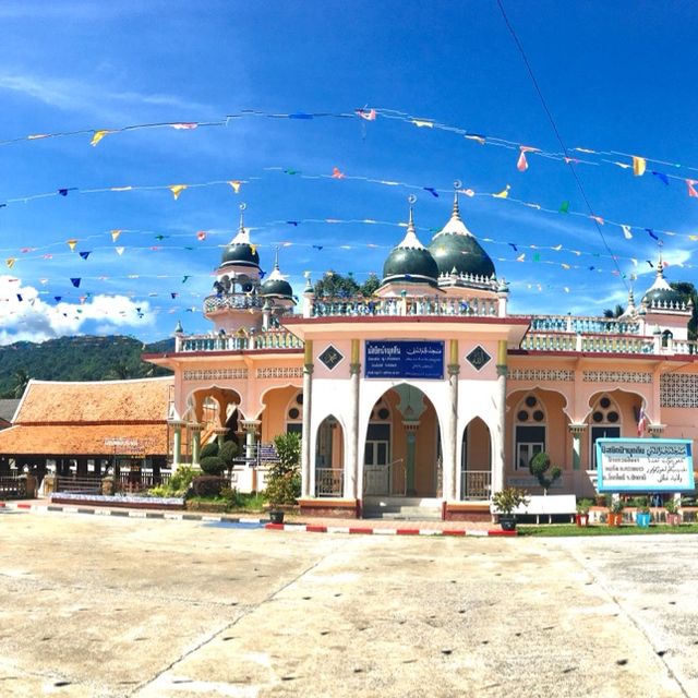 Masjid Almuhajireen [Ban Kuan Din Nuea]