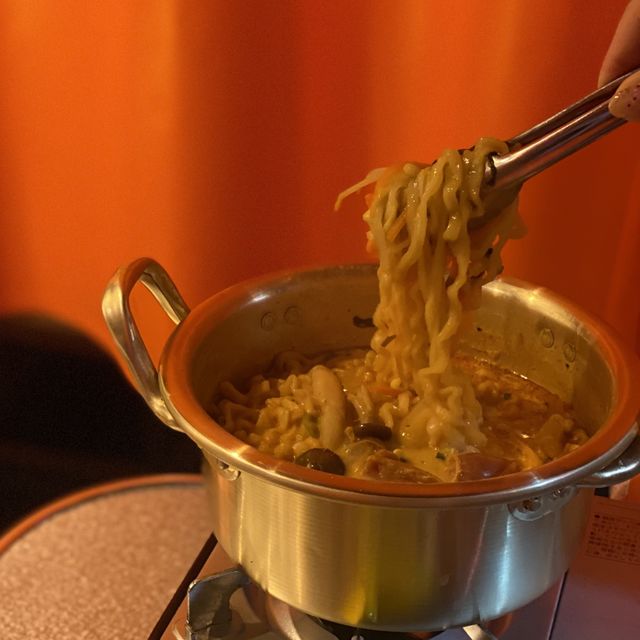 【大阪・梅田】アレンジしたラーメンが食べれるポチャ