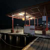 Chew jetty at night