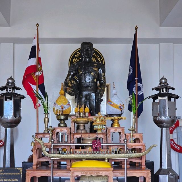 พระตำหนักกรมหลวงชุมพร เกาะหลีเป๊ะ