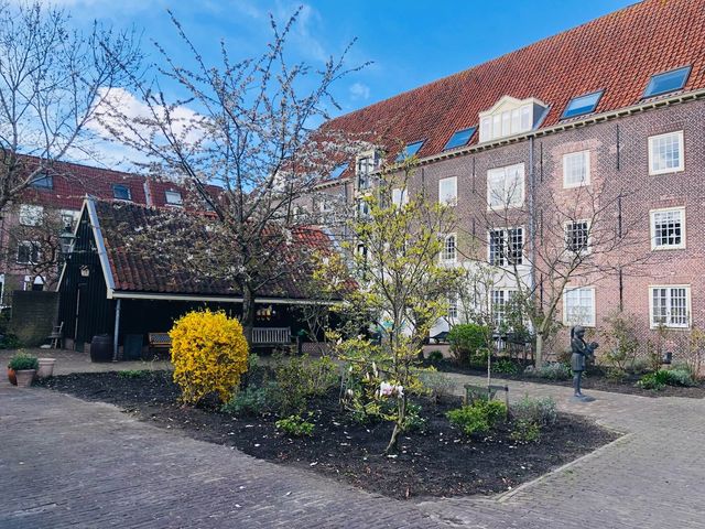 荷蘭🇳🇱萊頓市區裏的㊙️密花園📍Rembrandtple 