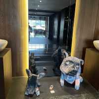 The luxurious lobby of Silk Place Tainan