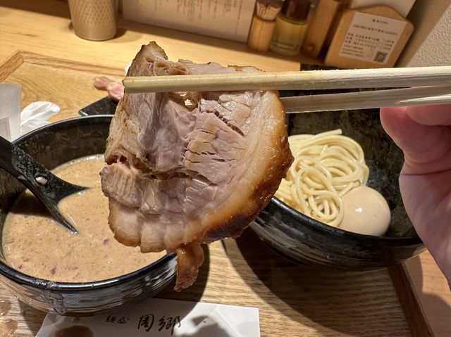 東京｜新橋人氣濃厚豚骨沾麵
