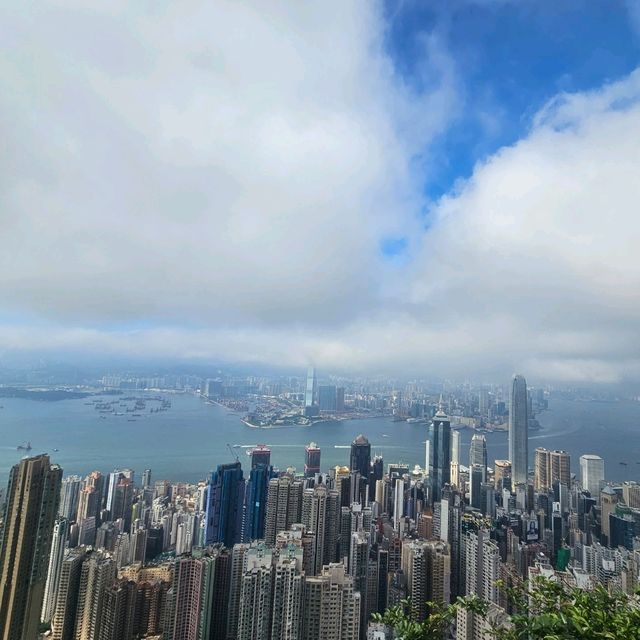 半小時登上港島第四峰，睇日落🌆飽覽維港景色😍