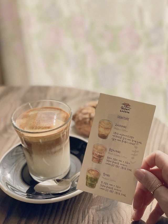 🫧찰나의 계절 가을, 고즈넉한 분위기 조용하게 힐링하기 좋은 고사리카페에서 가을을 담아왔어요🍂🍁
