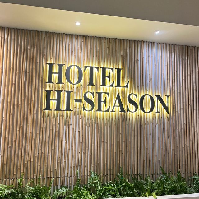 Hi Season Hotel 🏨 