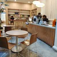 Nice Relax Cafe with Muji's Aesthetic