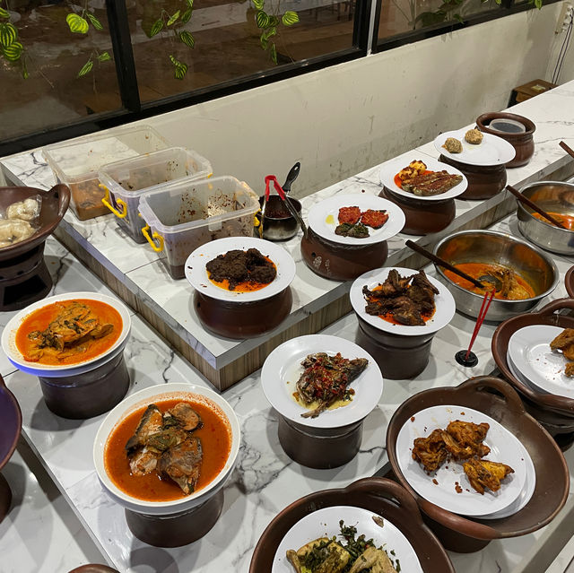 Nasi Kapau Dinner Delight