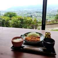【勝沼 ぶどうの丘】地下ワインカーヴで試飲＆天空の湯