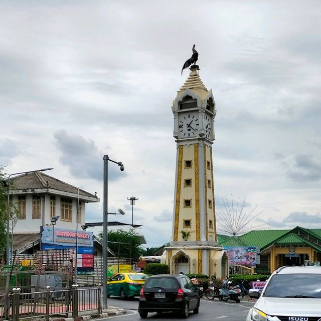 แวะไปเที่ยวหอนาฬิก ท่าน้ำนนท์