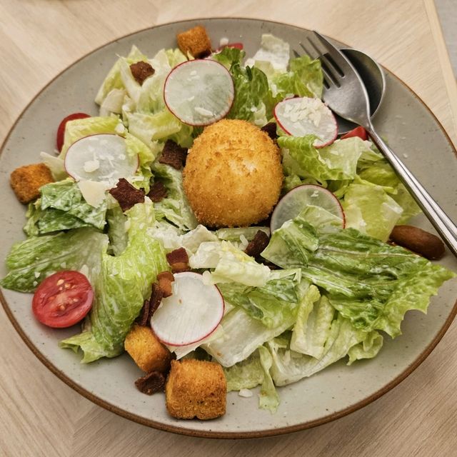 西日式木系fusion餐廳