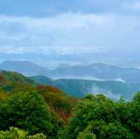 Summit Serenity: Rainbow Line Park