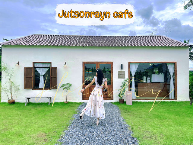 Jutsonrayn Cafe : จุดซ่อนเร้นคาเฟ่