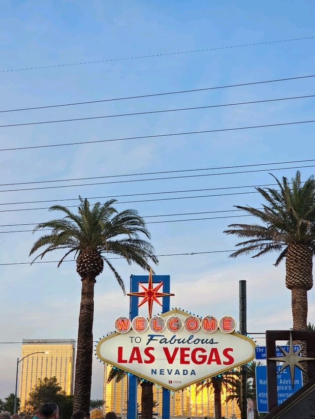 Fabulous Las Vegas sign and Eiffel Tower