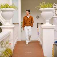 พักผ่อนแบบ Luxury Colonial ย่านนิมมานเชียงใหม่
