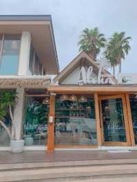 Aloha Beach Cafe - Bangsaen