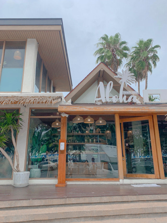 Aloha Beach Cafe - Bangsaen