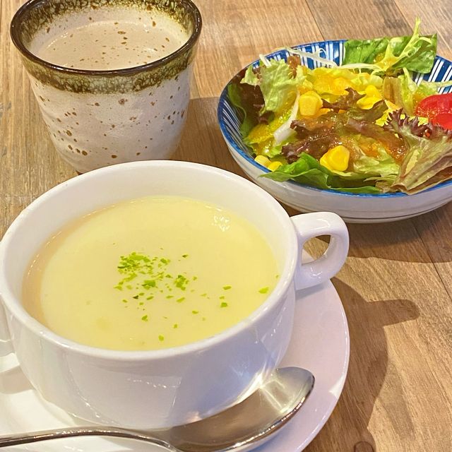 日本過江龍Ufufu 必食蛋包飯&芭菲🍨