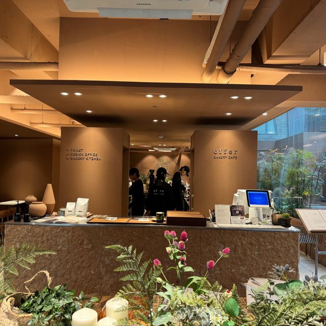 홍대 디저트카페 오퍼(Offer) 베이커리가 훌륭한 오퍼카페 