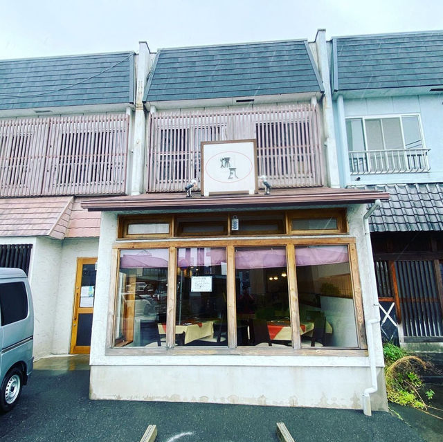 気になる洋食屋 煉瓦