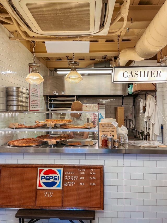 【兵庫】コスパ最強のアメリカンピザ