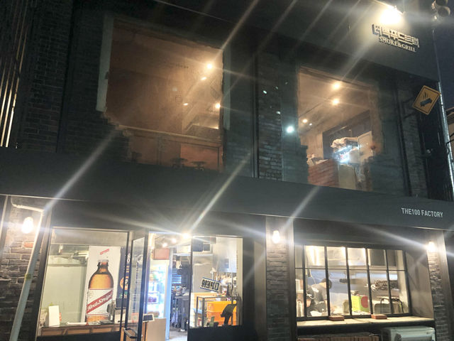 韓国の夜景を楽しめるルーフトップカフェバー
